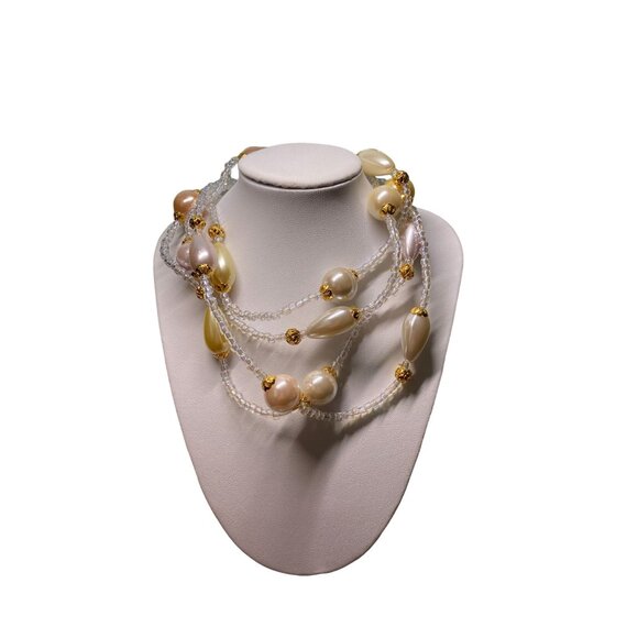 Vintage Avon Pearly Pastel Necklace Opalescent Beaded Chain Long 1994 - Picture 4 of 9